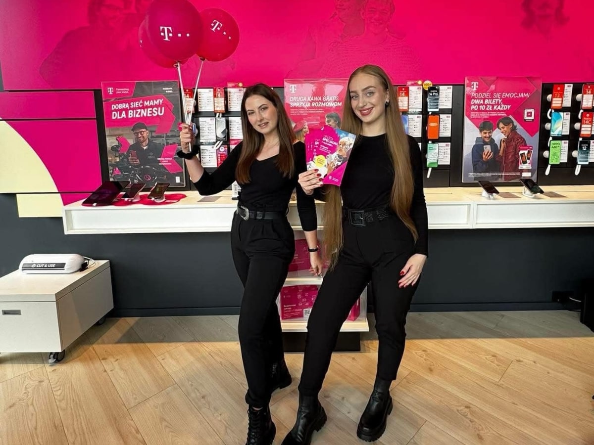hostessy na akcji tmobile