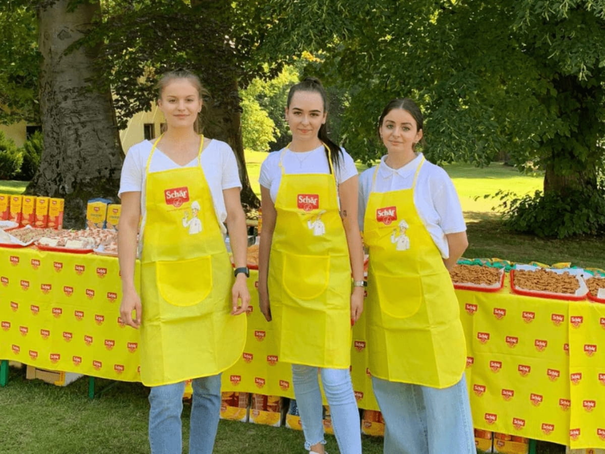 obsługa food trucków na europejskiej trasie Schar